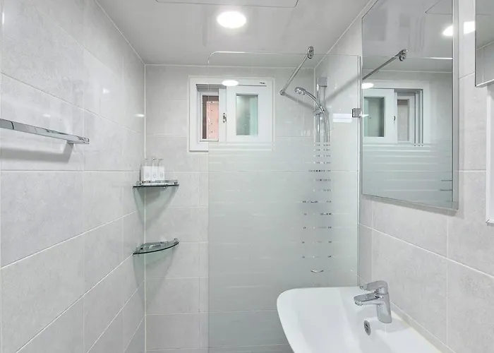 Hena Apartment